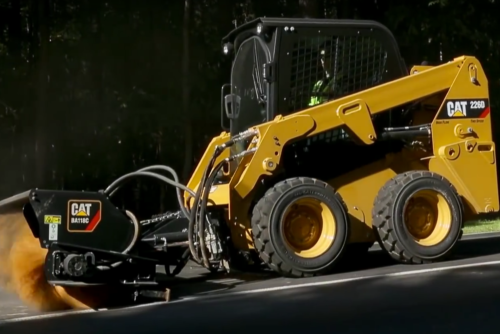 Ratinis mini krautuvas CAT 226D - Nuoma